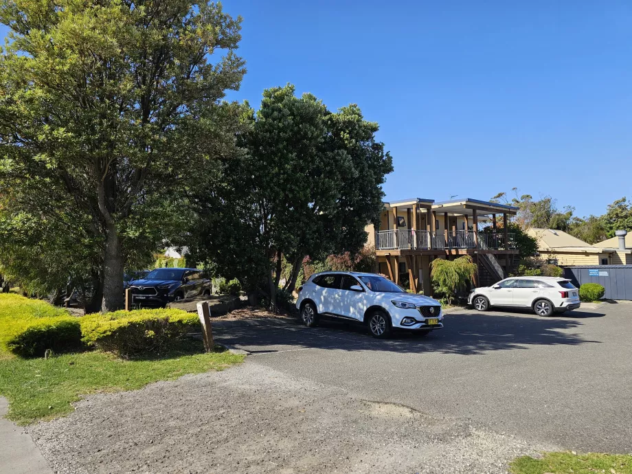 Sandpiper Motel'de Otopark