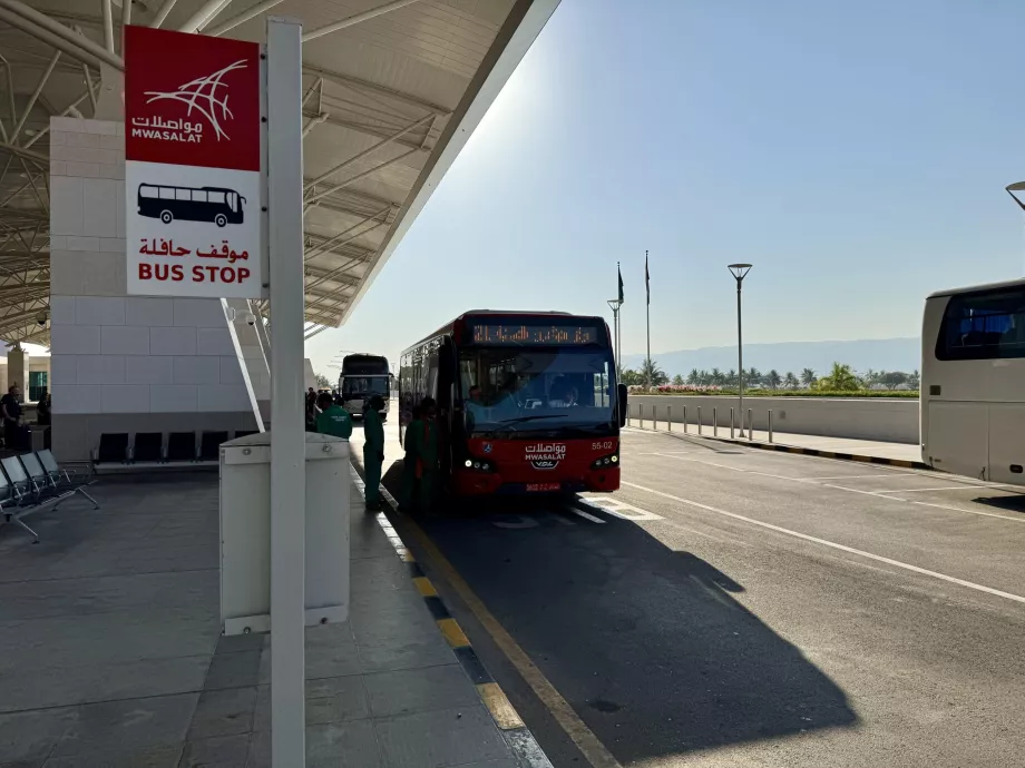 Hat 21'in otobüs durağı