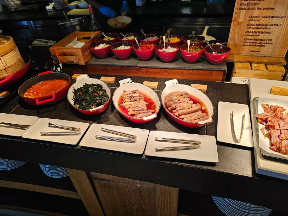 Kahvaltı - sıcak mutfak