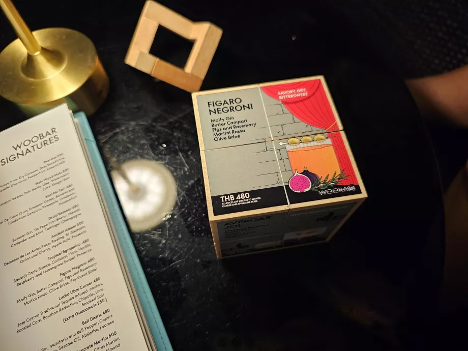 WooBar'da içecek menüsü