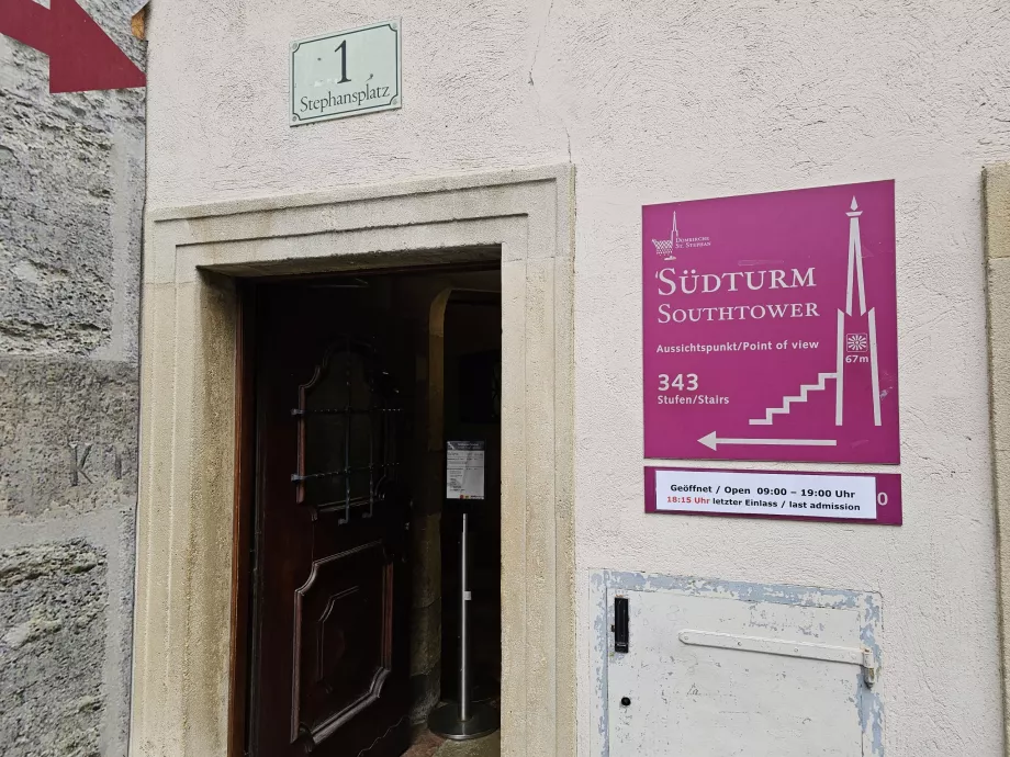 Güney kulesine giriş