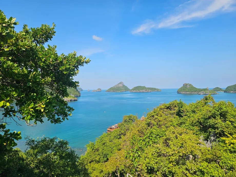 Zümrüt Göl'den Görünüm