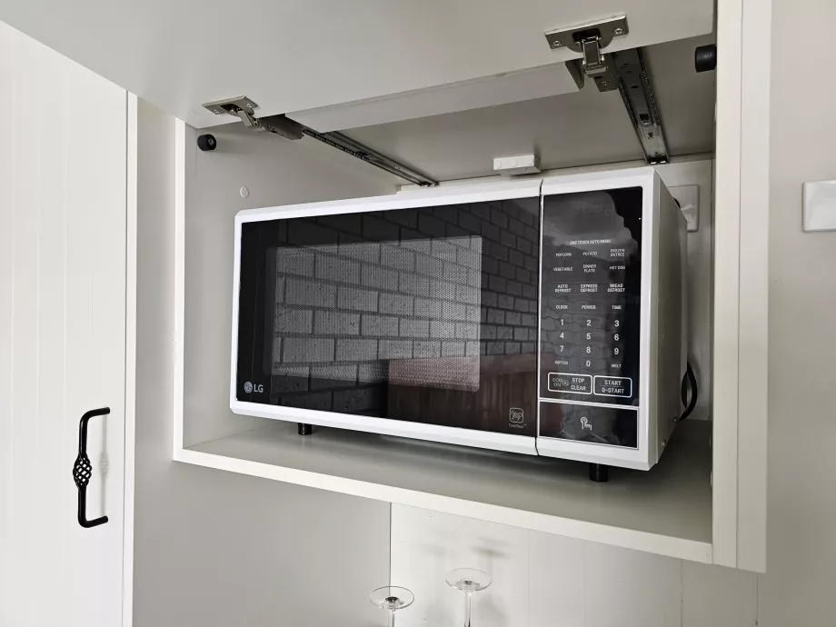 Southern Ocean Motor Inn, mikrodalga