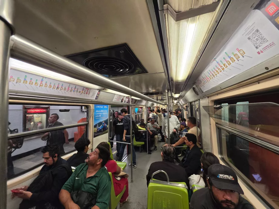 CDMX'deki Metro içi