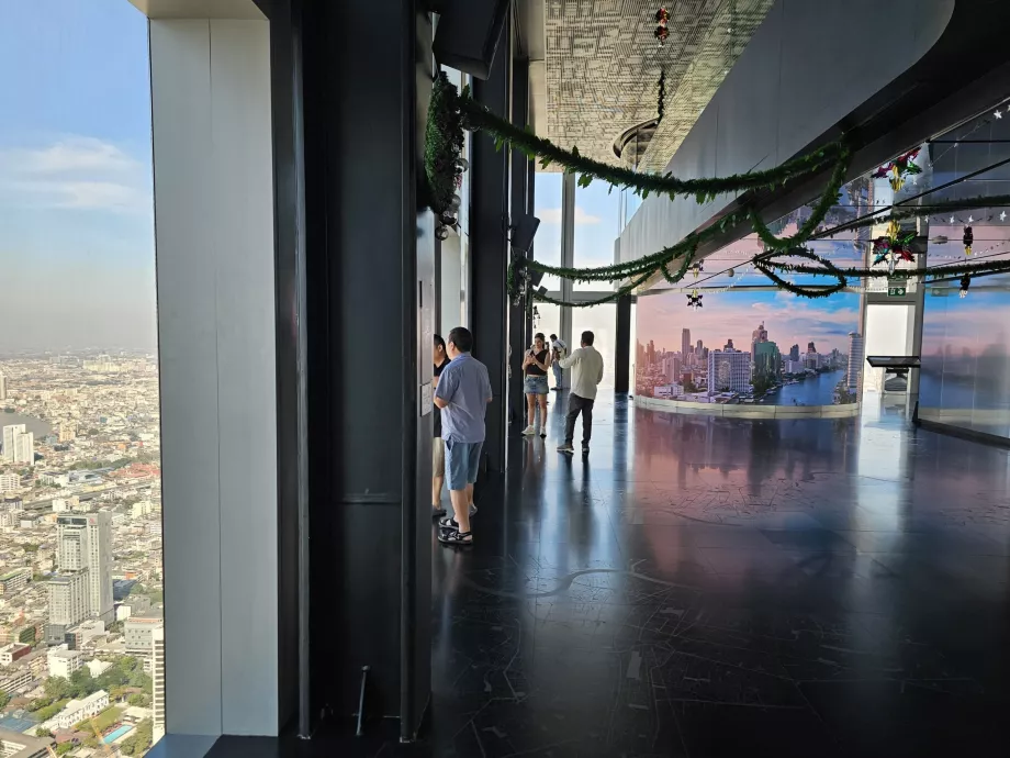 King Power Mahanakhon - İç Görünüm