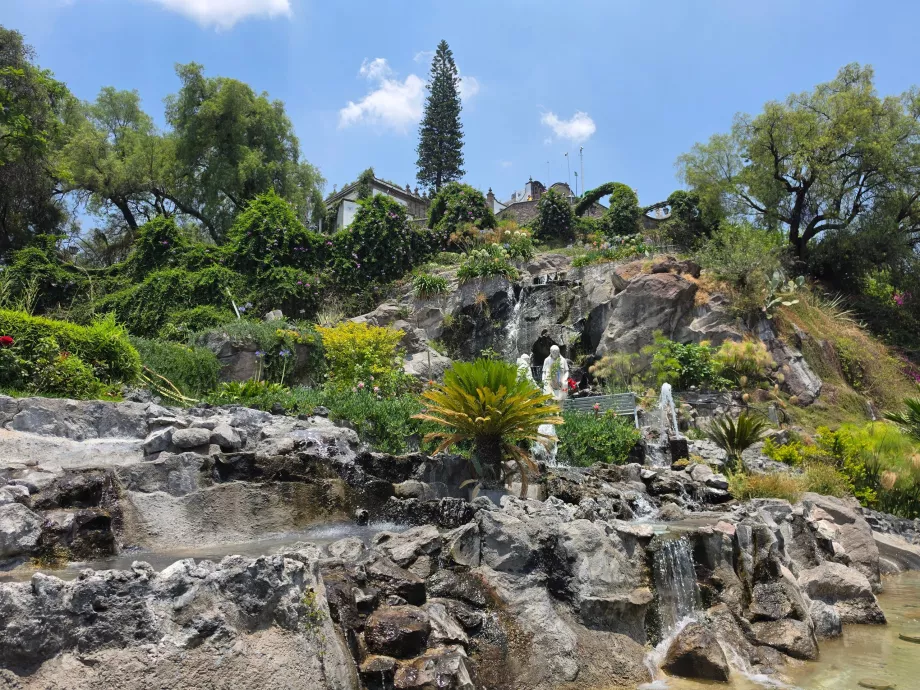 Cerro Tepeyac üzerinde aşağıdan görünüm