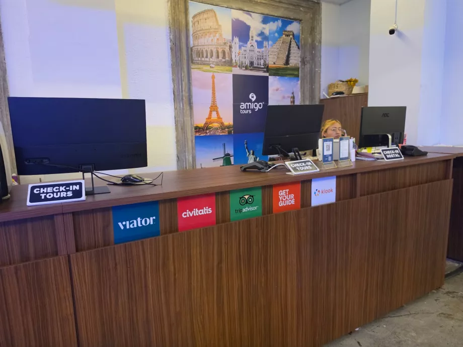Hostel Amigo'nın resepsiyonu