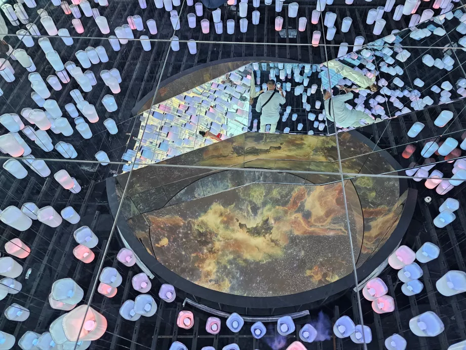 Akara Sky Hanuman - Sanal Gökyüzü Feneri