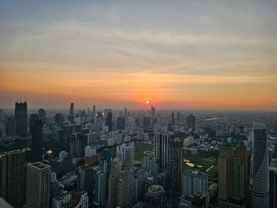 Akara Sky Hanuman'dan Gün Batımı