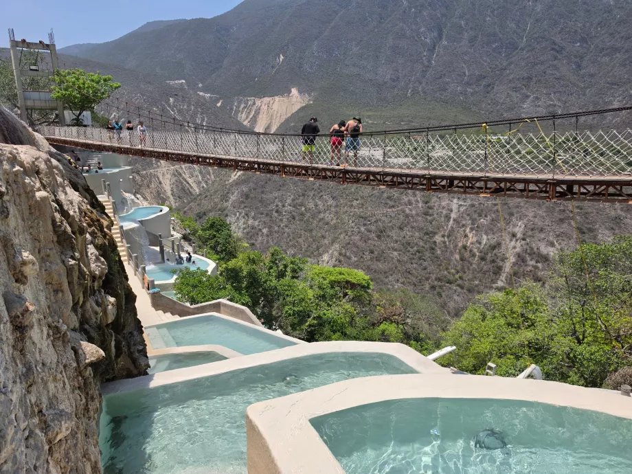 Cascade havuzları Tolantongo