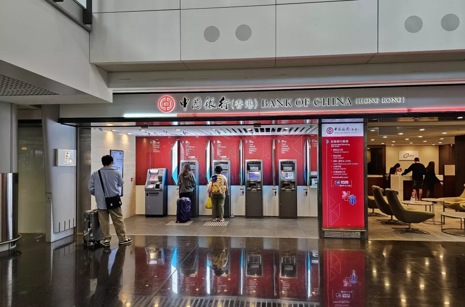 Bank of China ATM'leri, Geliş Salonu, HKG Havalimanı