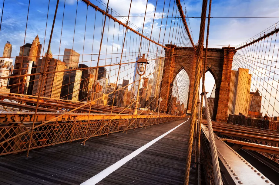 New York'ta Brooklyn Köprüsü