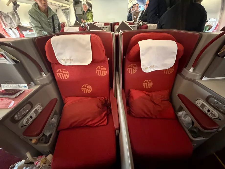 Orta koltuklar business class