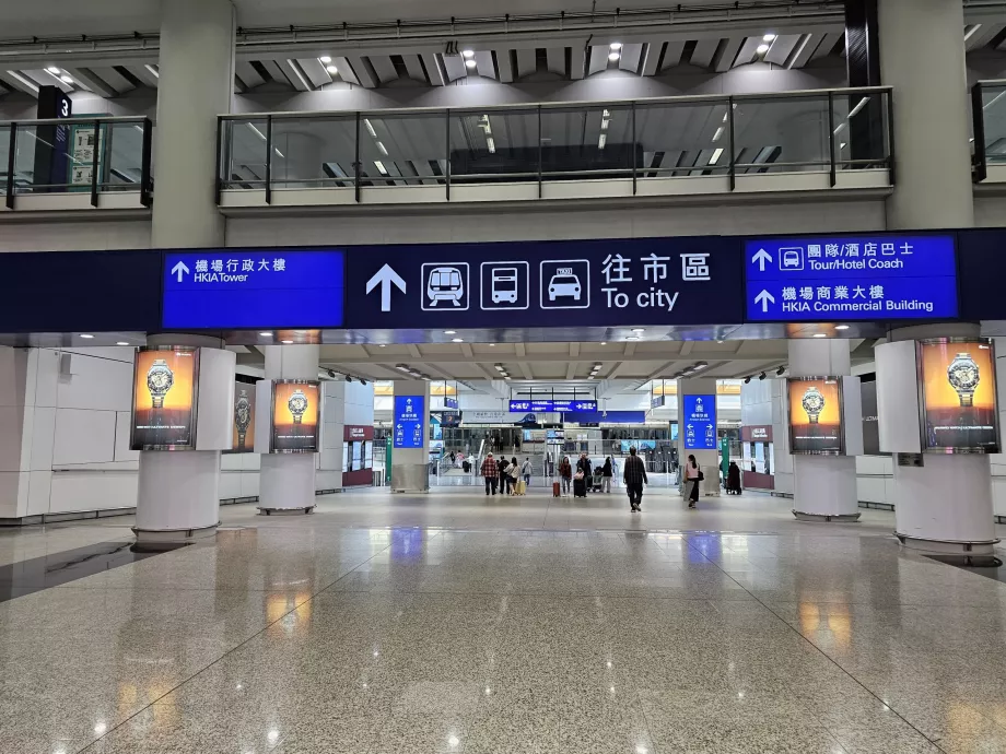 Tüm ulaşım modları için yaya koridoru