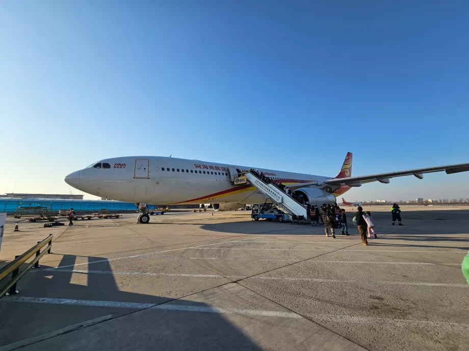 Pekin havaalanındaki uçağımız