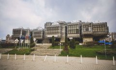 Priştine