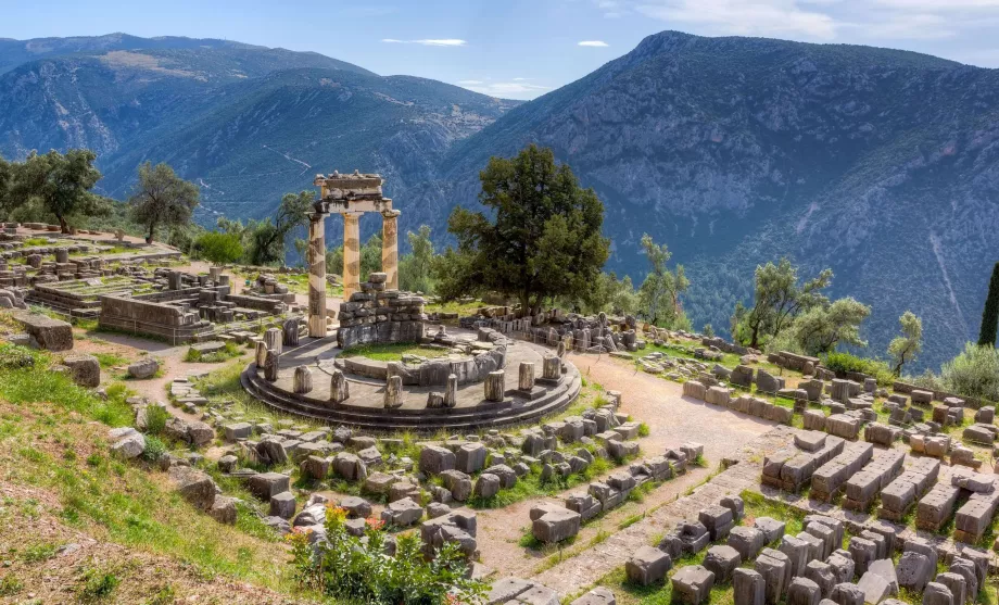 Delphi Kahini