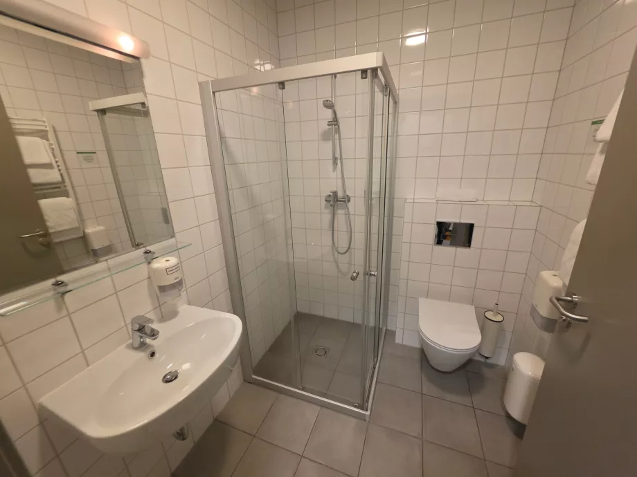 Air Hotel, banyo