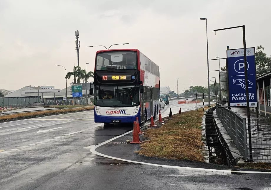 Hat 772 KL Sentral yönü