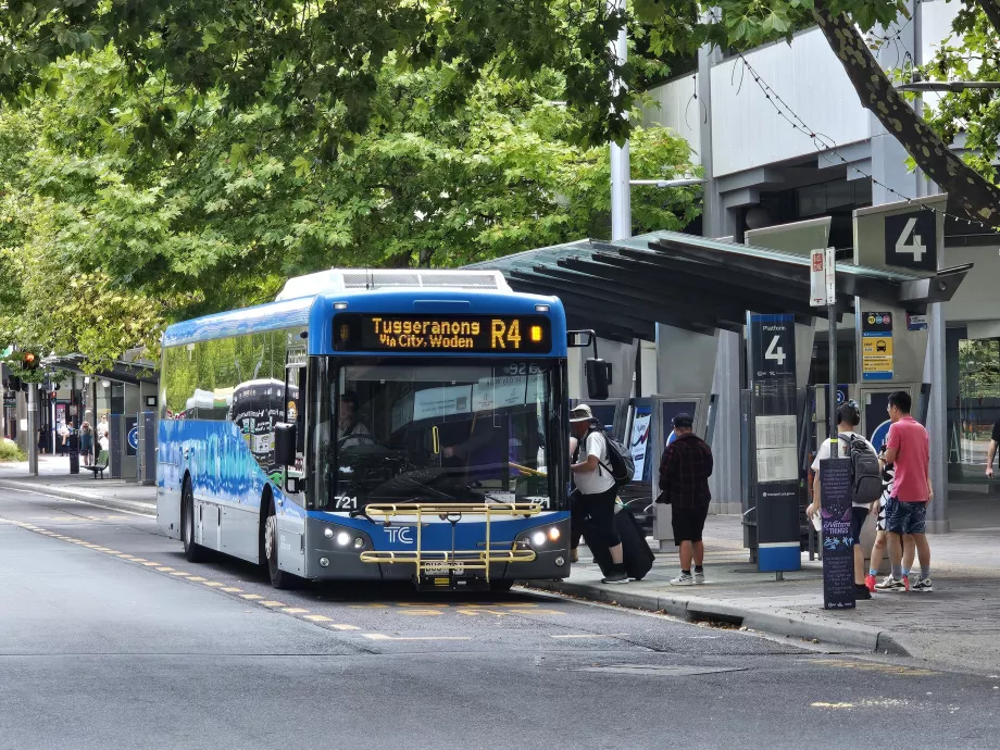 Canberra Otobüsü