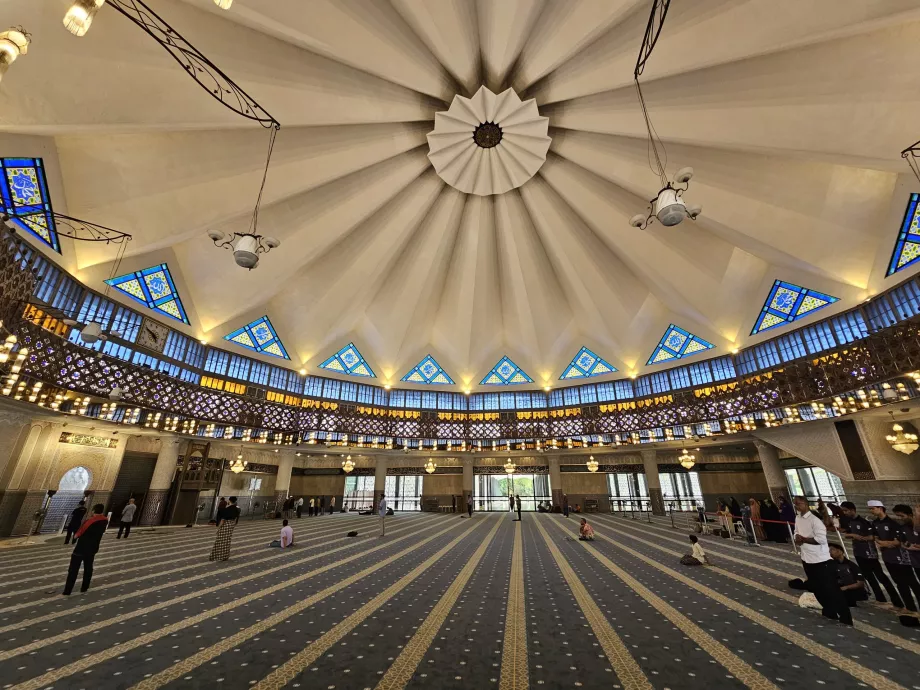 Ulusal Cami