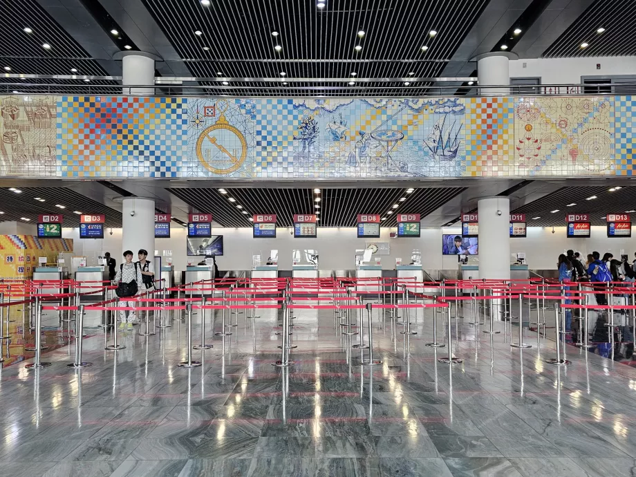 Macao Havalimanı kalkış salonu
