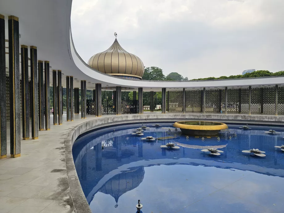 Tugu Negara