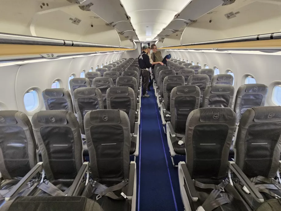 Ekonomi Sınıfı, Airbus A320