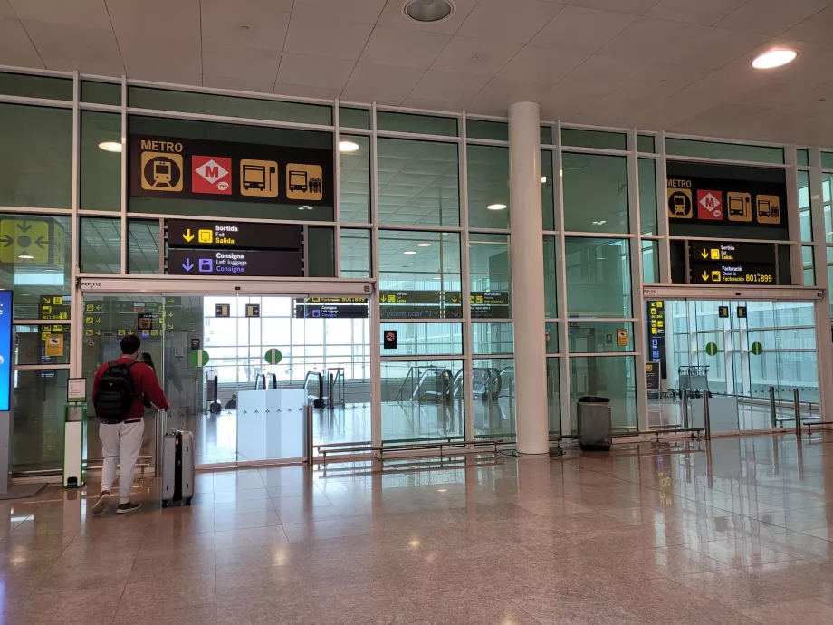 Terminal 1'den metroya yol tarifi