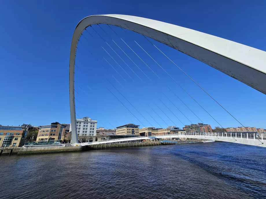 Gateshead Millennium Köprüsü