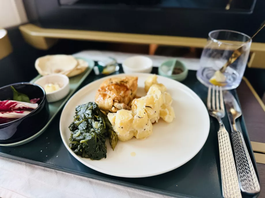 Gnocchi ve ıspanaklı tavuk supreme