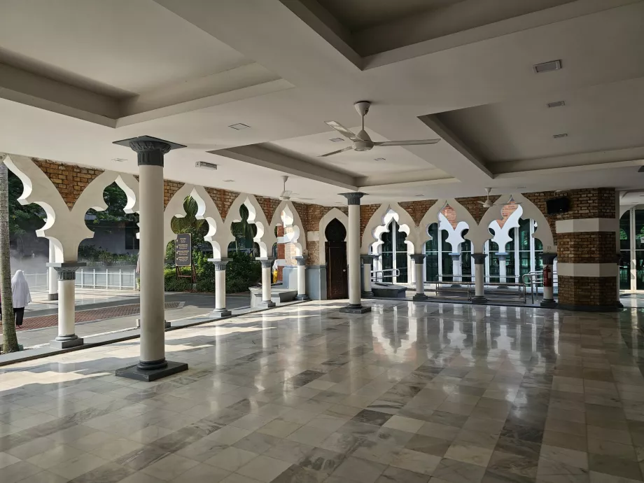 Jamek Camii