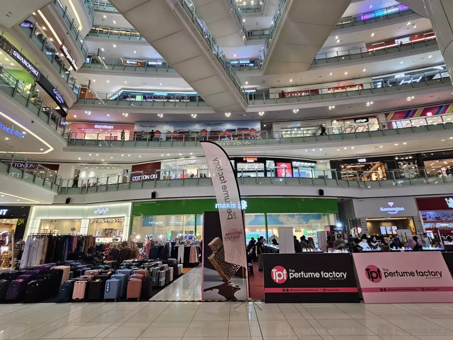 NU Sentral Alışveriş Merkezi