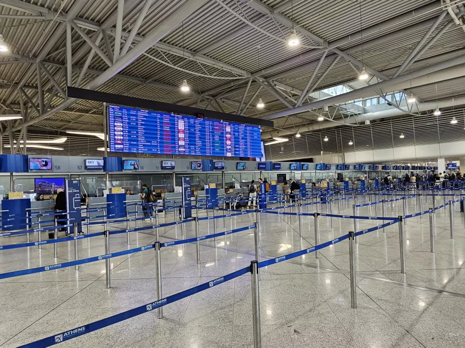 Kalkış salonu, Atina Havalimanı