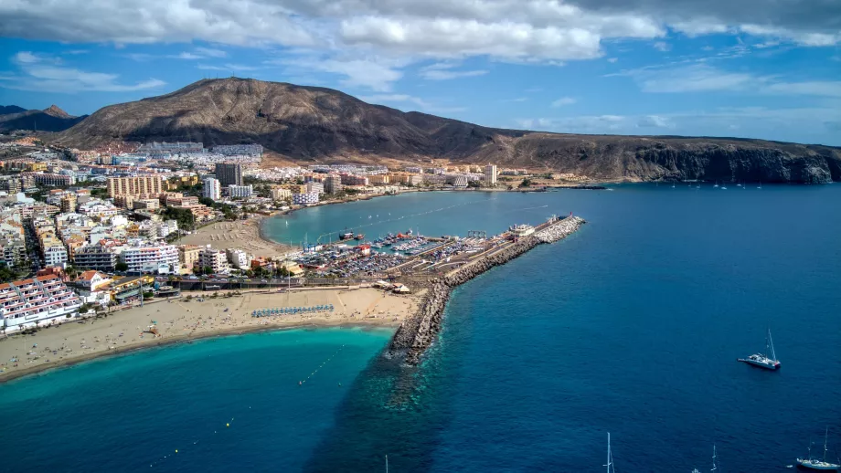 Los Cristianos manzarası