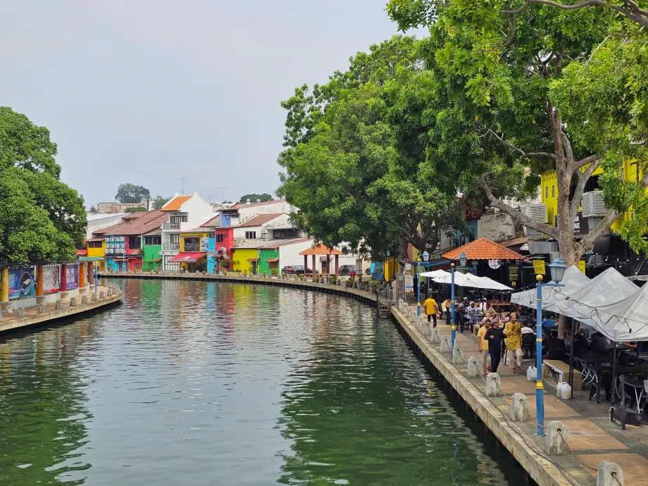 Melaka Nehir Yürüyüşü