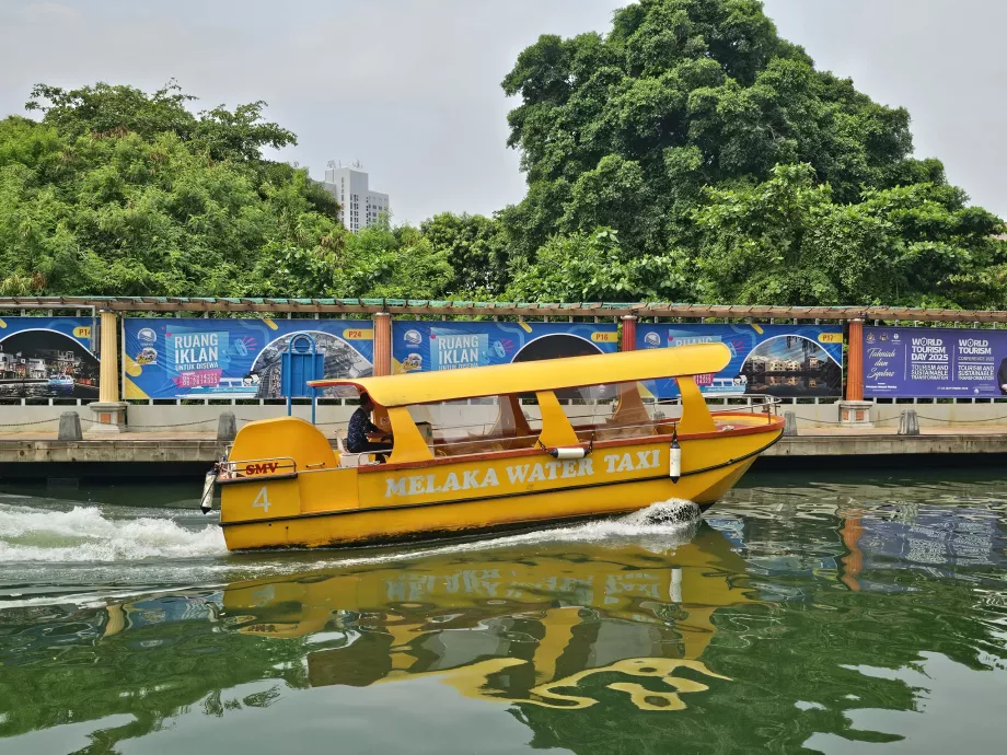 Melaka Su Taksisi