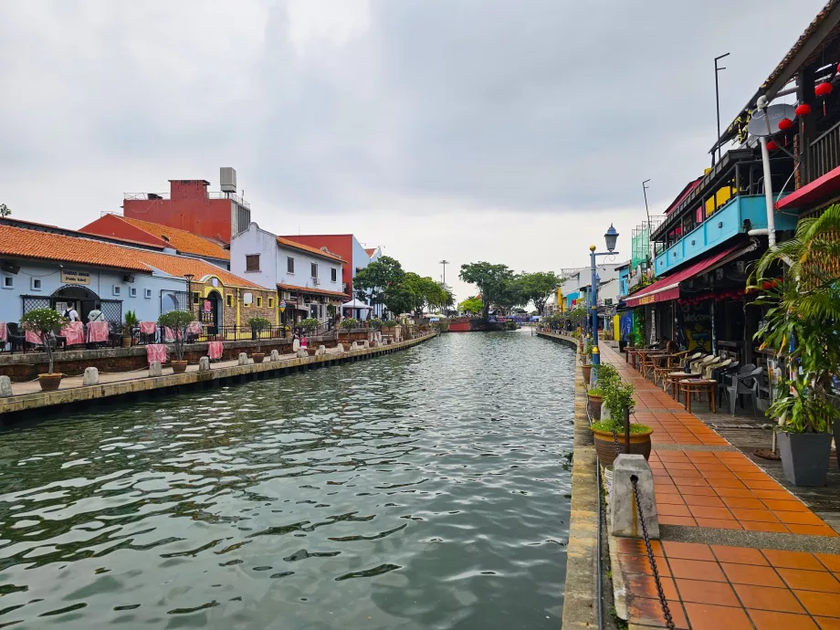 Melaka Nehir Yürüyüşü