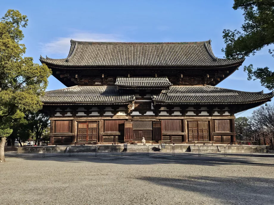 To-ji Tapınağı arazisi