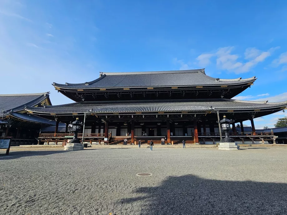 Higashi Hongan-ji
