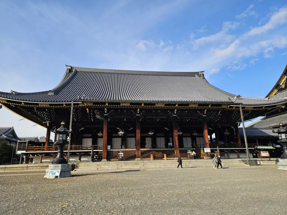 Higashi Hongan-ji