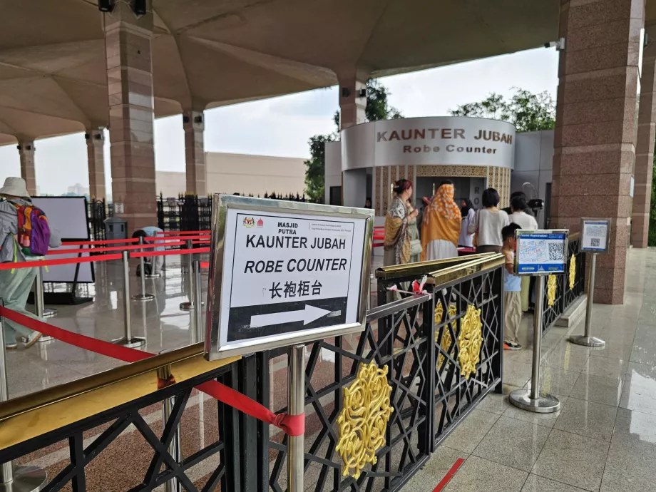 Turistler için bornoz kiralama