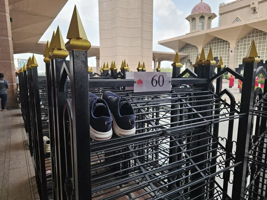 Ayakkabı bölmeleri