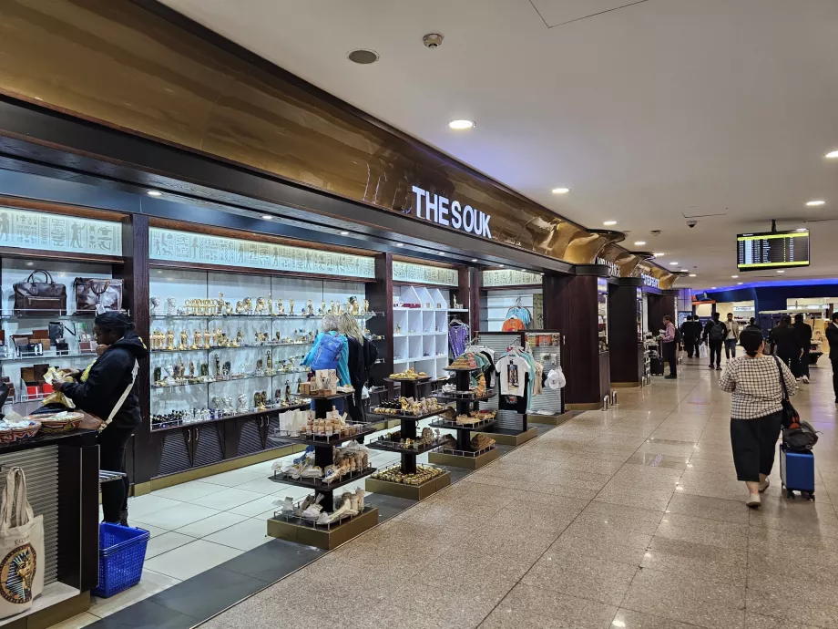 Mağazalar, transit bölge, Terminal 3