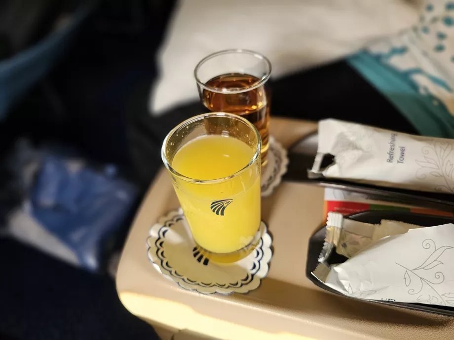 Başlangıçtan önce hoş geldiniz içeceği