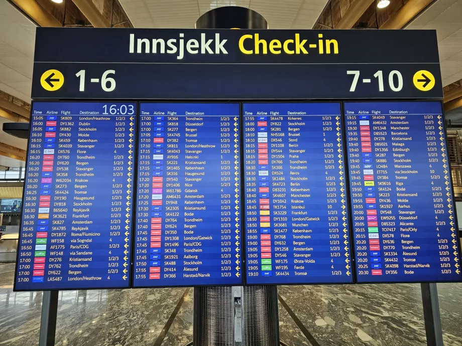 Oslo Havalimanı'nda kalkış panosu