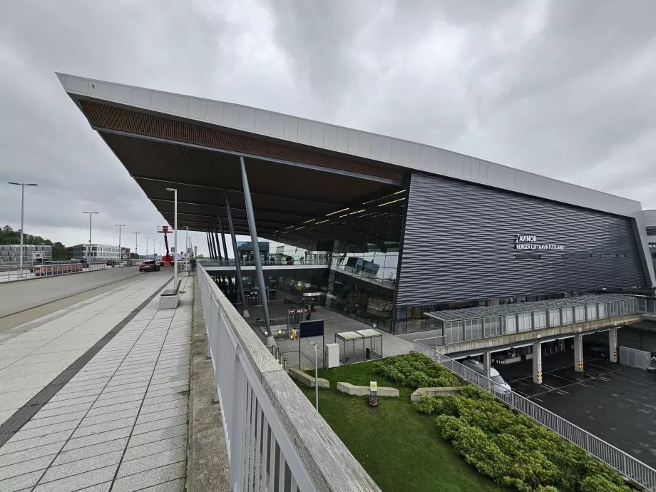 Bergen havaalanı ile varış
