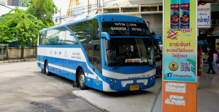 Şehirlerarası otobüs