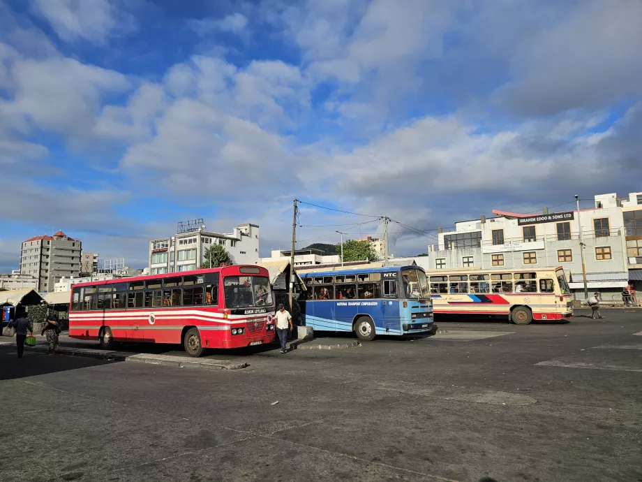 Kuzey Otobüs Terminali / Göçmenlik Meydanı