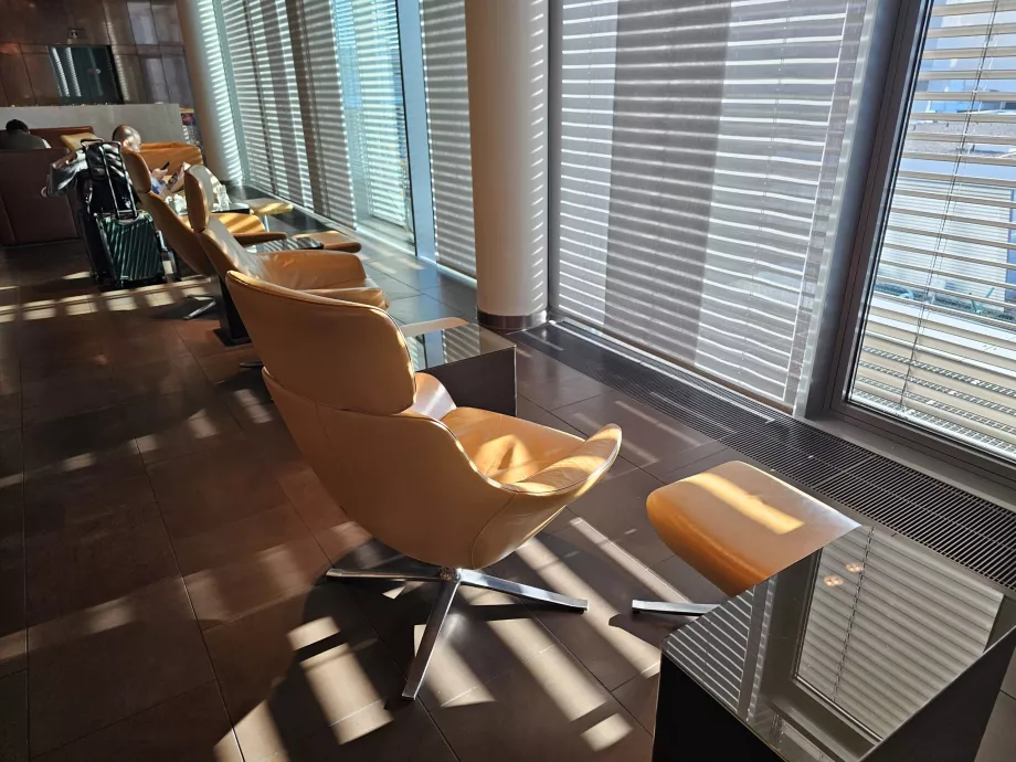 Lounge ortamı - rahat koltuklar